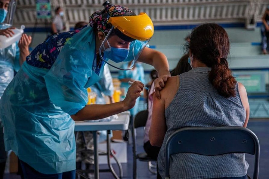 Autoridades de Gobierno anuncian: Región de Antofagasta llega al 80% de vacunación con esquema completo