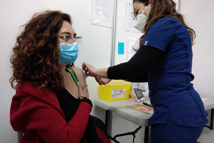 Más de un millón de vacunas ya se inocularon en la región de Antofagasta