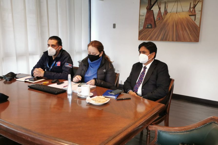 Delegada Presidencial Regional de Antofagasta por incendio en ex vertedero: “hay recursos disponibles para responder a esta situación”