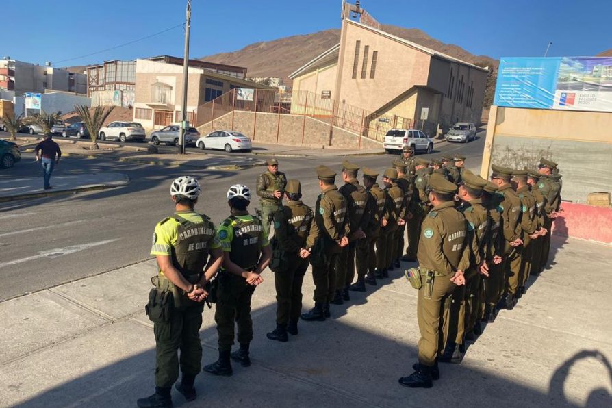 Más de 800 controles preventivos realizó Carabineros junto a la Delegación Presidencial Regional, en dos operativos simultáneos en Antofagasta