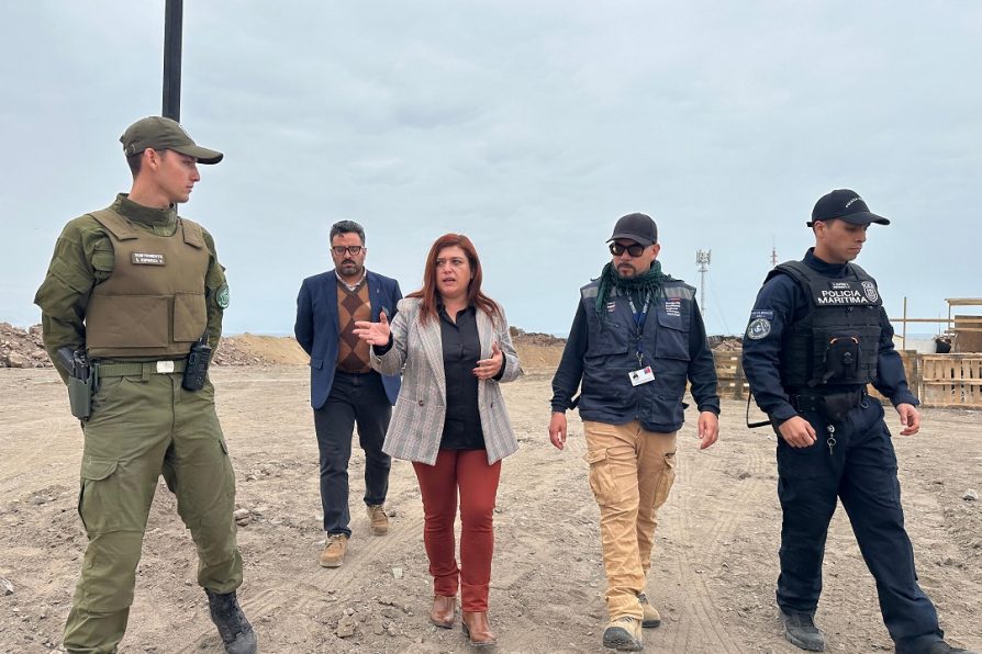 Con instalación de pretiles, autoridades continúan mejorando la seguridad y protección del medio ambiente en ramadas de La Chimba