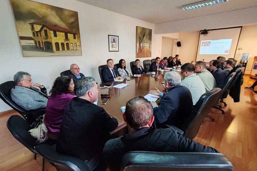 Mesa de Comunidades Educativas Protegidas inició funciones en la región de Antofagasta