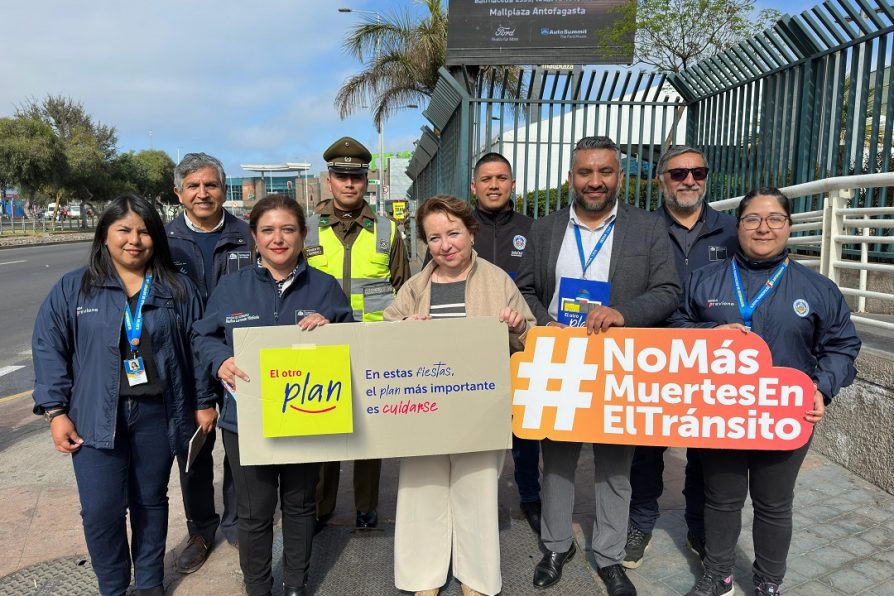 #PorUn18Seguro: con fiscalización vehicular autoridades lanzan campaña preventiva de Fiestas Patrias 2025 en Antofagasta
