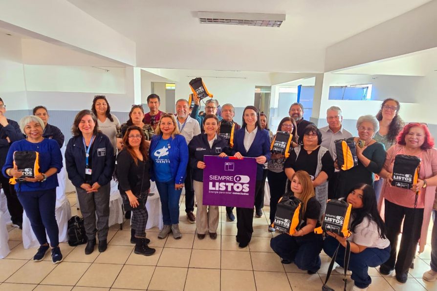 Continúa la entrega de Kits de Resiliencia Energética en Antofagasta